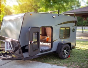 Superior Lite Campers Deluxe 6x10