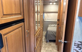 2020 NeXus RV Wraith 34W Super C