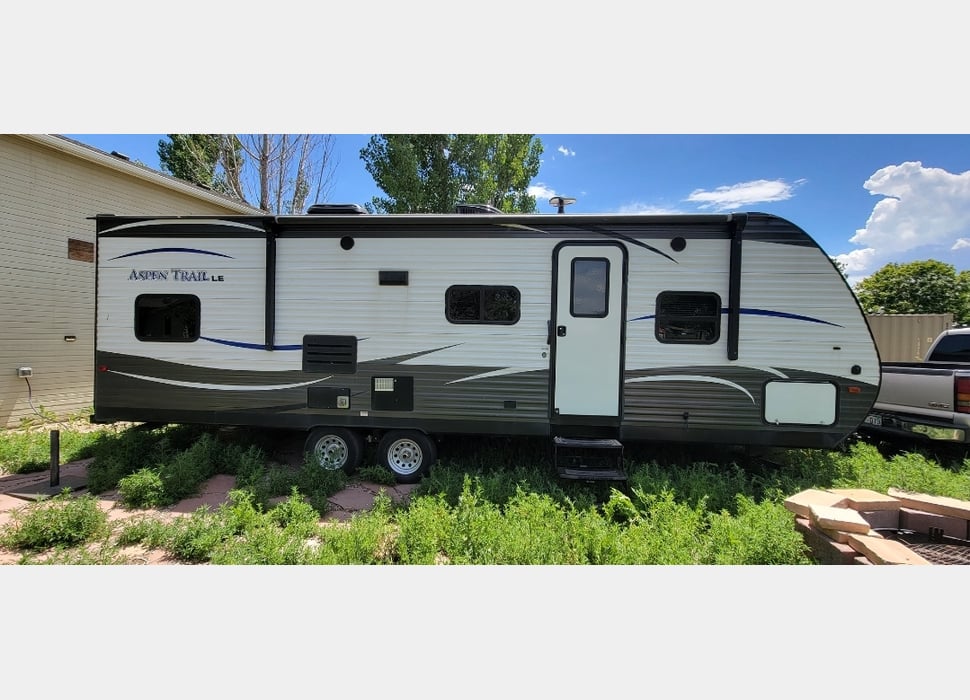 Travel Trailer rentals in Golden