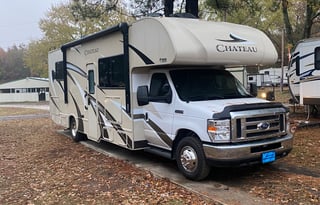 2020 Thor Motor Coach Chateau 28Z