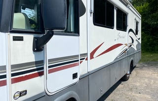 2002 Itasca Suncruiser 32V