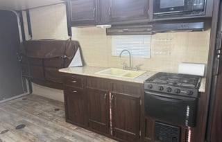 2017 Pacific Coachworks Surf Side 24FSB