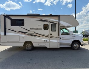 Winnebago Minnie Winnie 22R
