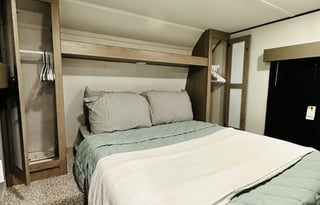 2021 Keystone RV Hideout 272BH