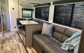 2022 Dutchmen RV Coleman Lantern LT Series 2755BH