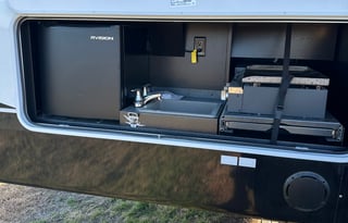 2022 Jayco North Point 382FLRB