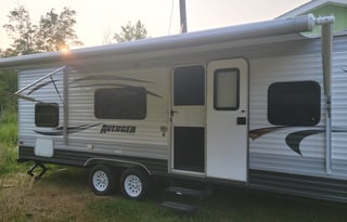 Lahti RV 2013 Prime Time RV Avenger 261LT