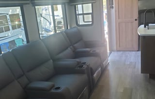 2023 Grand Design Imagine 3210BH