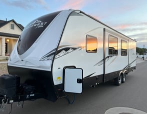 EAST TO WEST Alta 2800KBH