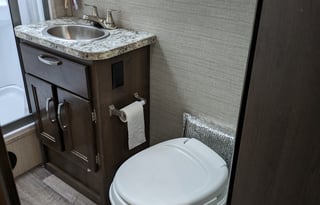 Kristen’s Vacation Home on Wheels