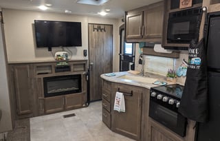 2021 F.R. Aurora 32BDS w/ Bunkhouse Travel Trailer