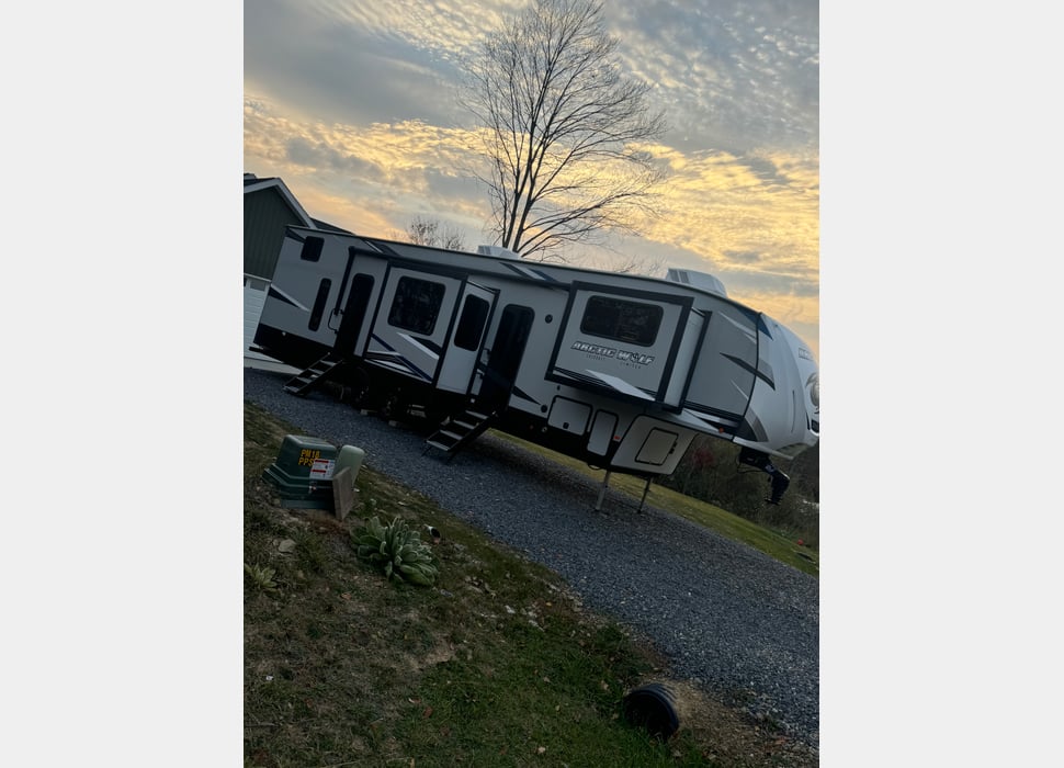 Fifth Wheel rentals in Columbus