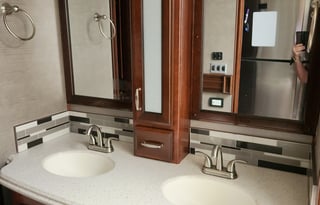 2018 Holiday Rambler Navigator 38F