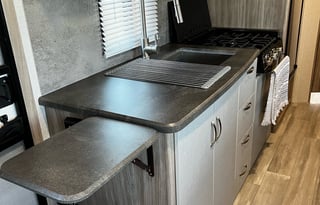 2022 Winnebago Micro Minnie 2306BHS