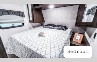 Buc-ee the 2020 Heartland Trail Runner