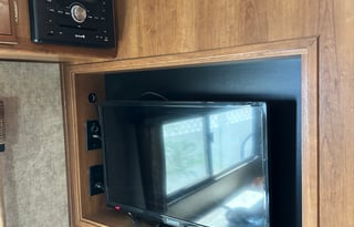 2018 Prime Time RV Avenger 26BH