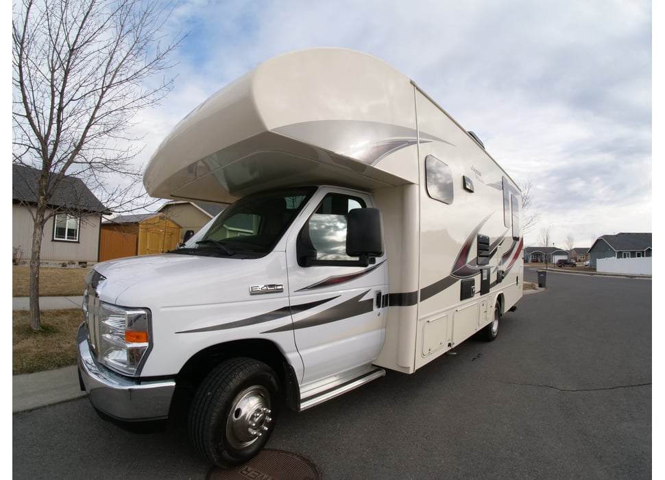 Class C Motor Home rentals in Spokane