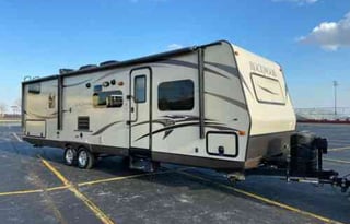 Cozy Furnished Bunkhouse- No Stress Delivery Only