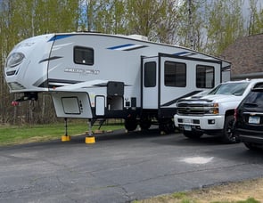 Forest River RV Cherokee Arctic Wolf 287BH