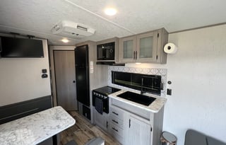 2023 Dutchmen RV Coleman Lantern LT Series 274BH