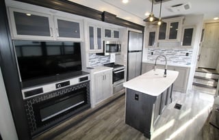 Keystone Avalanche 390DS