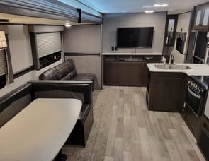 Heartland Pioneer BH 305