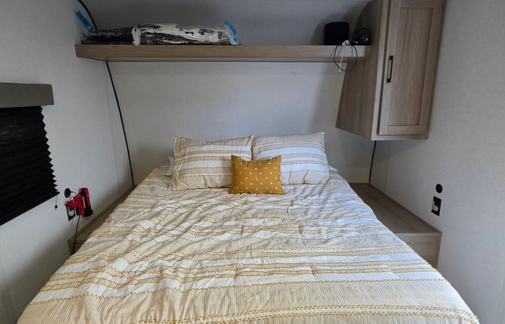 Queen Bed