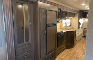 2017 Thor Motor Coach ACE 30.4