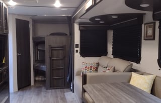 2021 CrossRoads RV Cruiser Aire CR28BBH