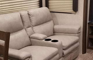 2019 Keystone RV Cougar Half-Ton Series 32RLI