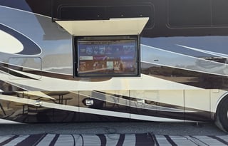 Beautiful 2019 Tiffin Allegro Bus 45 OPP