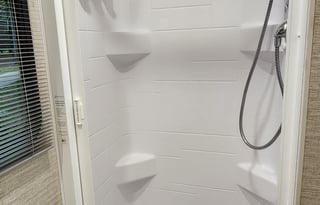 2019 Winnebago Navion 24D