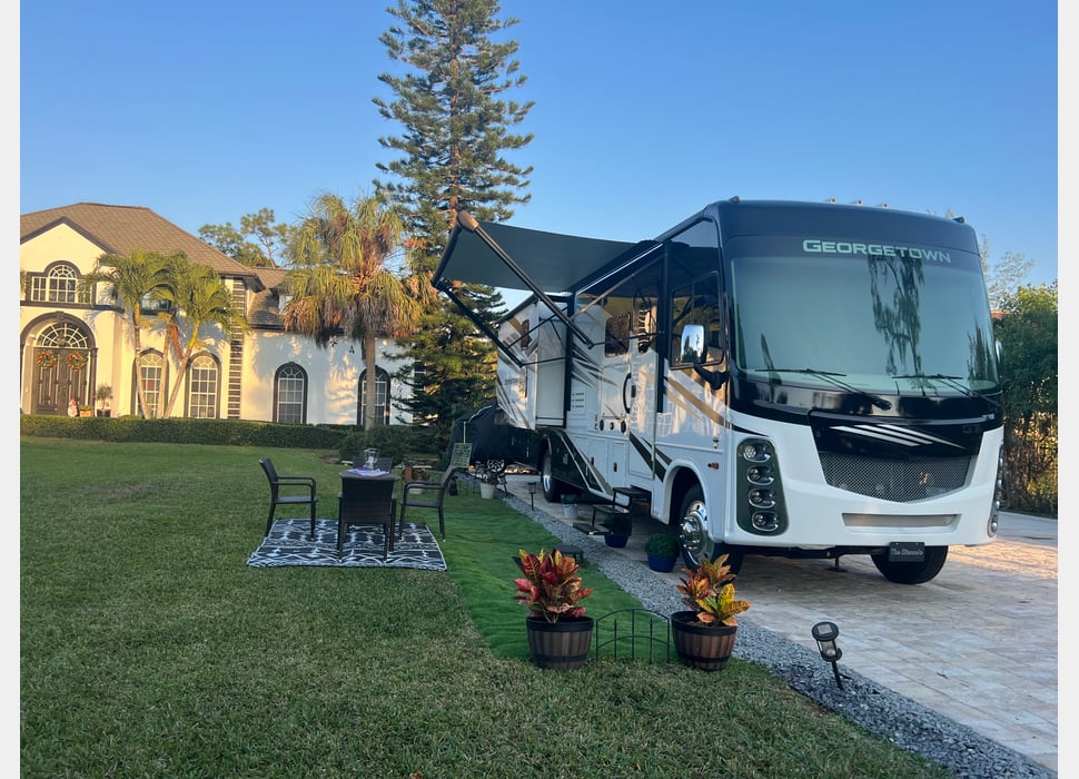 Class A Motor Home rentals in Miami