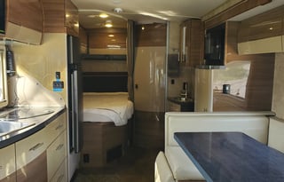 2017 Winnebago View 24J ~Diesel & Easy to Drive
