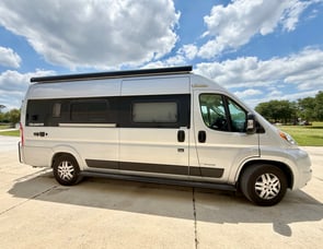 Winnebago Travato 59KL
