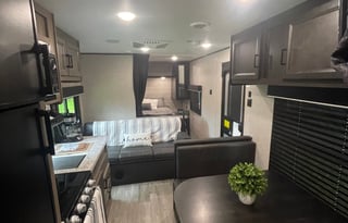 Jayco 26F Sleeps 8
