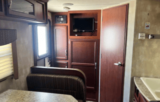 Winnebago  Minnie GMI1165