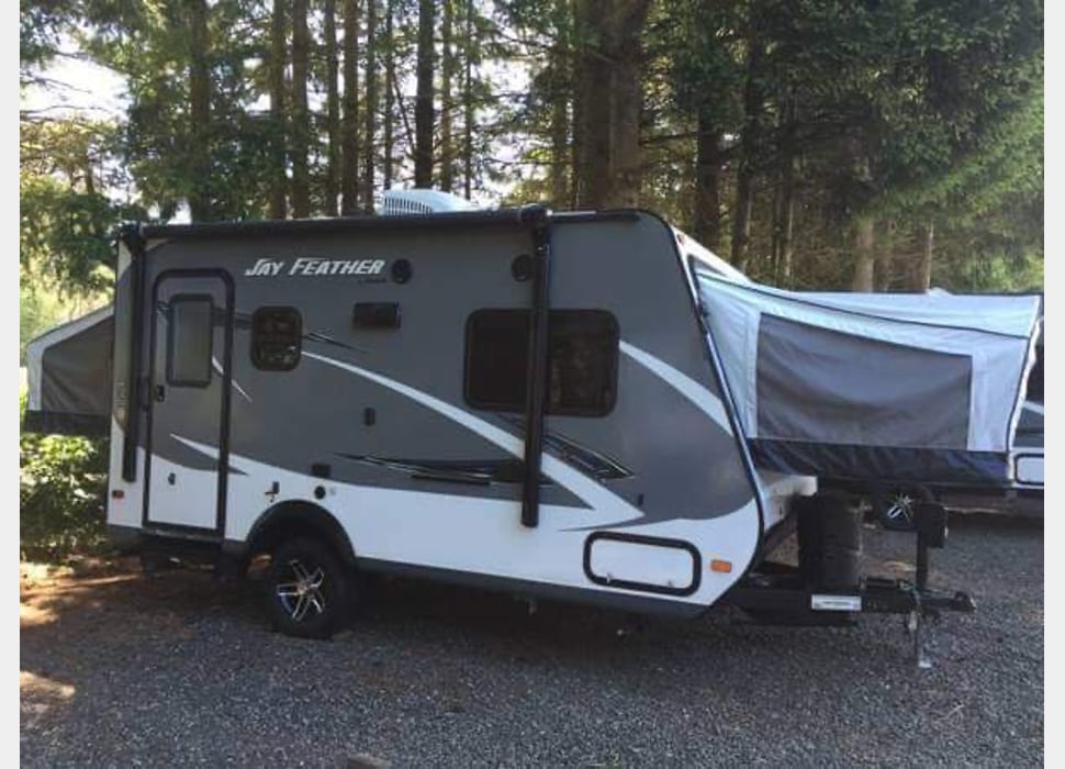Travel Trailer rentals in Seattle