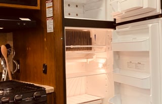 Lucy - Luxury RV for Your Stay in Camp Sherman