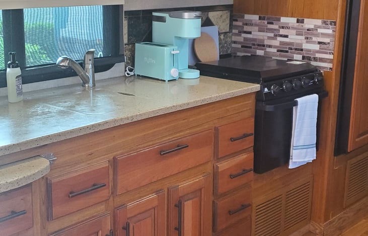 Kitchen counter Sink and Stove