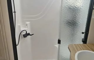 2023 5th Wheel-The Comfort Crusader