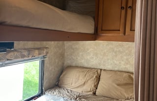 2011 Gulf Stream Stream Lite Sport- FULLY STOCKED