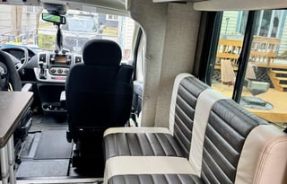 Itasca Viva 23L — European Chic on Wheels