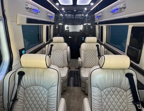 Midwest Automotive Designs Daycruiser D6