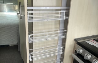 2022 Airstream RV Flying Cloud 25FB