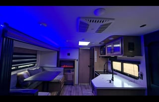 2023 Forest River Grey Wolf Black Label 23MKBL