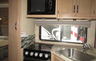 2019 Thor Motor Coach Freedom Elite 26HE (Class C)