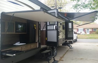 2019 Palomino Puma 31BHSS