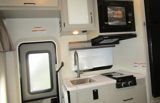 2025 Thor Chateau 21Z - Spacious Class C RV-GLG04