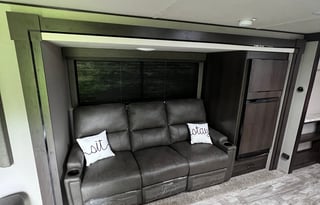 Family Friendly Grand Design Transcend Xplor 265BH